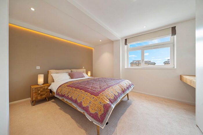 4 Bedroom Flat To Rent In St. Johns Wood Park, St John's Wood, London, NW8