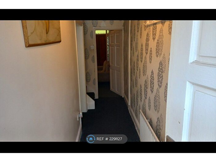 2 Bedroom Terraced House To Rent In Lee Road, Bacup, OL13