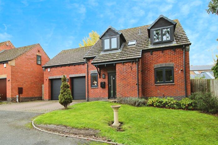 4 Bedroom Detached House For Sale In Hibbert Close, Off Dunchurch Road, Rugby, CV22