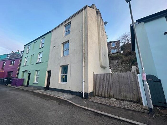 2 Bedroom End Of Terrace House To Rent In Turnchapel, Plymouth, PL9