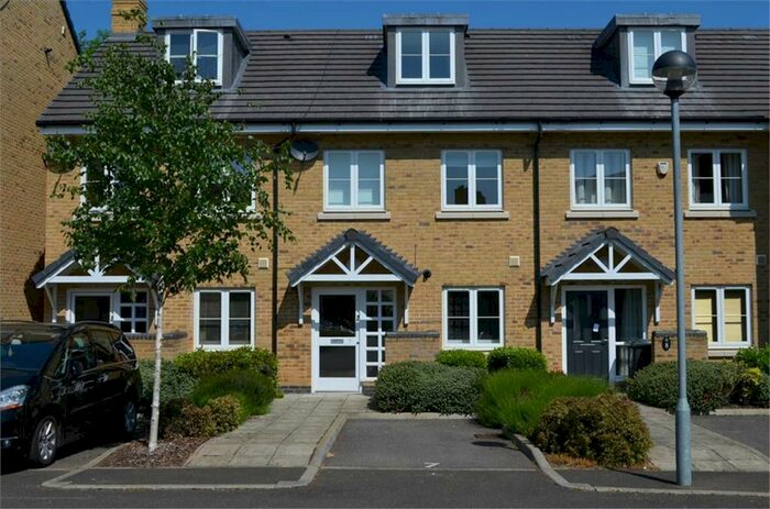 3 Bedroom Town House To Rent In Moorlands Close, Melbourn, Royston, SG8
