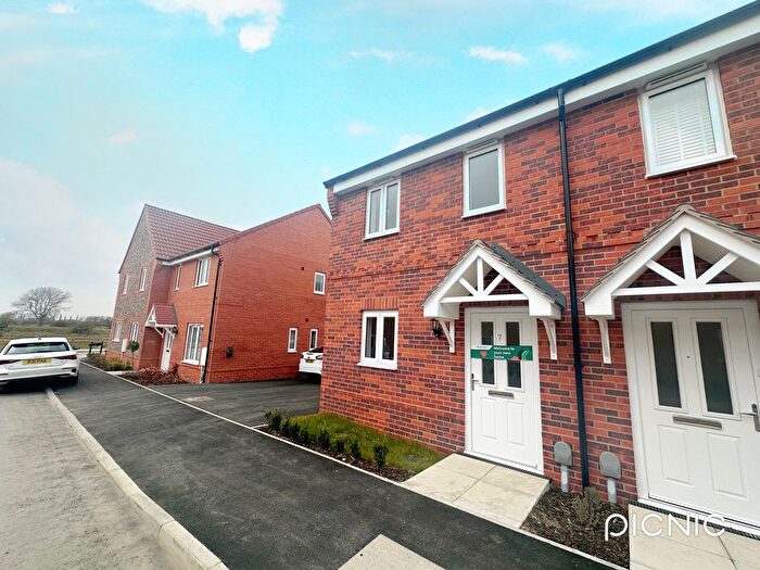 2 Bedroom Property To Rent In Amis Court, Lakenheath, Brandon, IP27