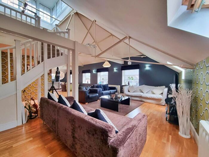 3 Bedroom Penthouse For Sale In Unicorn House, Foundation Street, Ipswich, IP4