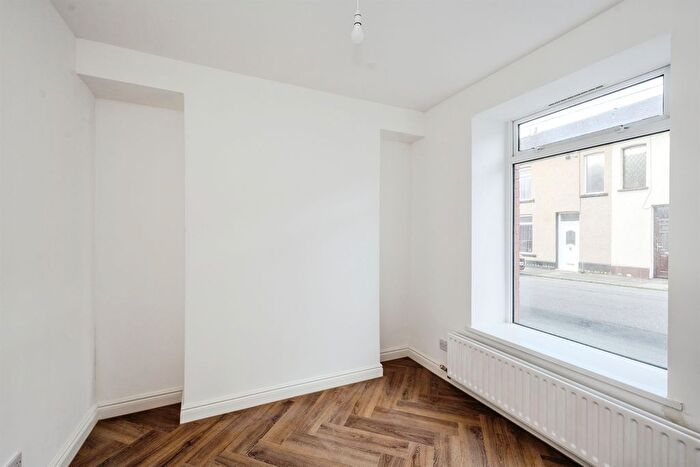 3 Bedroom Terraced House For Sale In John Street, Resolven, Neath, SA11