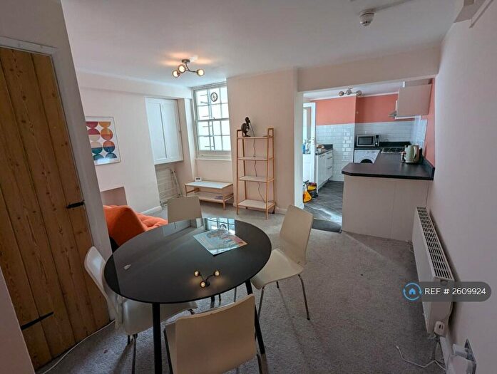 1 Bedroom Flat To Rent In College Road, Brighton, BN2