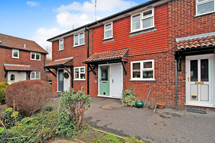 2 Bedroom Link Detached House To Rent In Pine Road, Four Marks, Alton, Hampshire, GU34