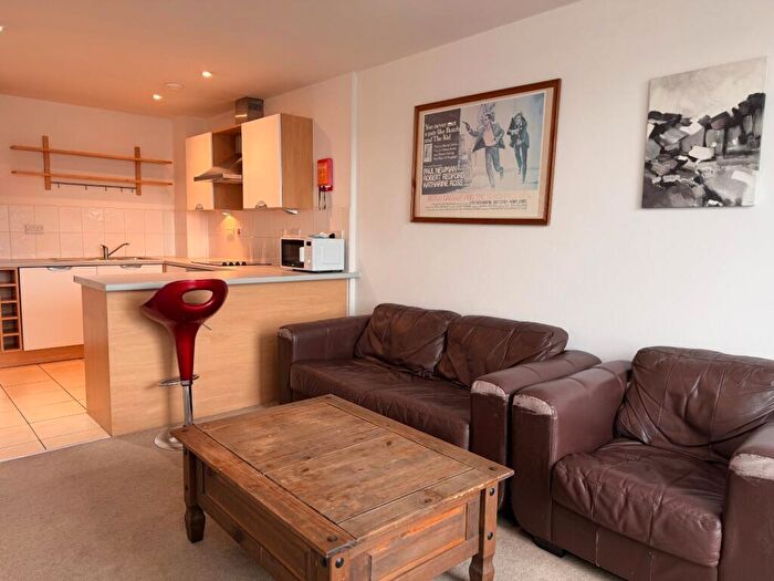 2 Bedroom Flat To Rent In Vicar Lane, Sheffield, South Yorkshire, Uk, S1