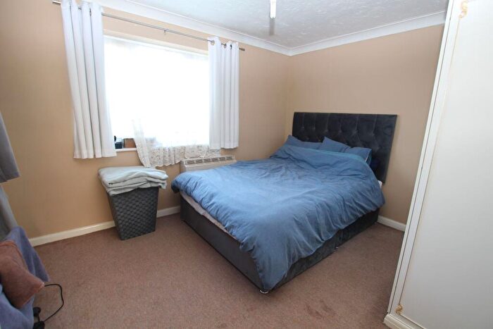 1 Bedroom Apartment For Sale In Parklands Court, Saxmundham Way, Clacton-on-Sea, CO16