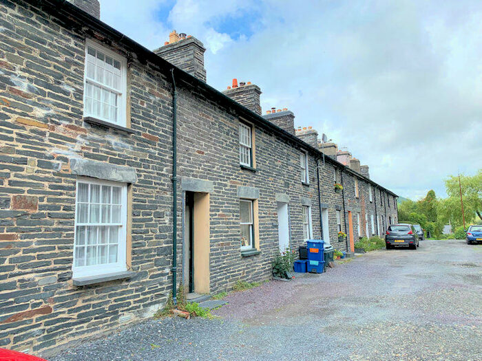 2 Bedroom Terraced House For Sale In Tan Y Bryn Street, LL36