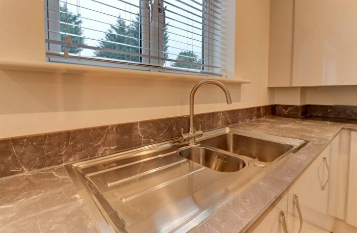 1 Bedroom Apartment To Rent In Rodborough House, Warwick Road, Coventry, CV3