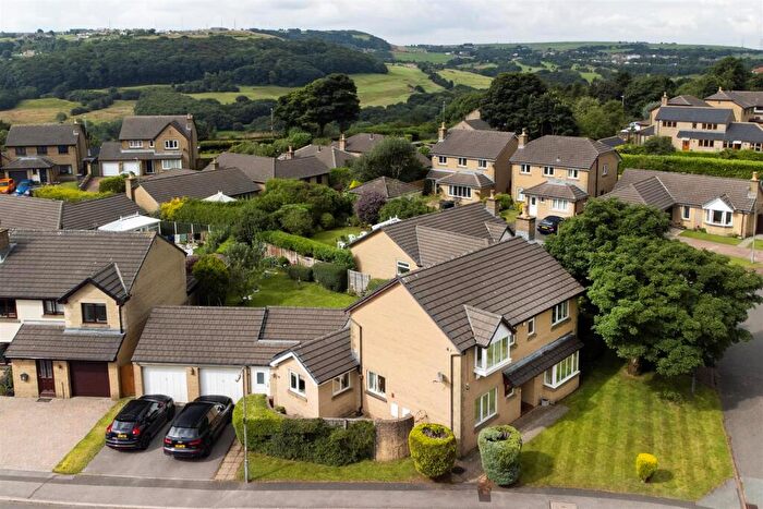 5 Bedroom Detached House For Sale In Fortis Way, Salendine Nook, Huddersfield, HD3