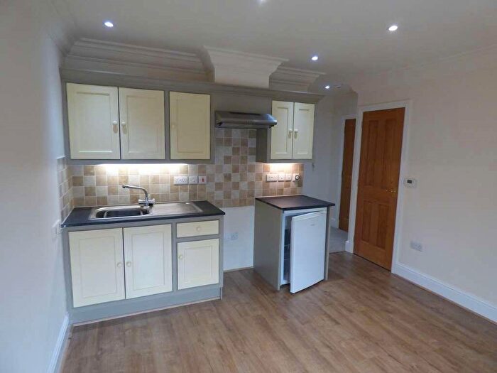 1 Bedroom Apartment To Rent In A London Road, A/e, SK9