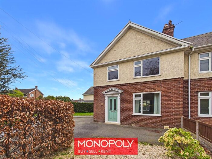 3 Bedroom Mews For Sale In Maes Y Dre, Ruthin, LL15