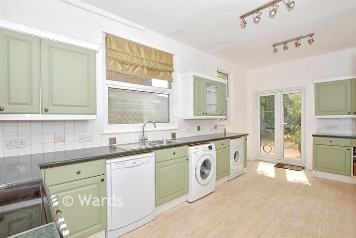 3 Bedroom Semi Detached House For Sale In Loose Road, Loose, Maidstone, Kent, ME15