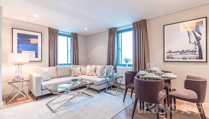3 Bedroom Flat To Rent In Merchant Square, Paddington, W2