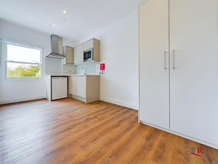 1 Bedroom Flat To Rent In Christchurch Avenue, London, NW6