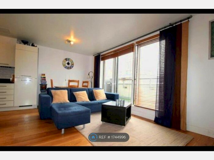 1 Bedroom Flat To Rent In Norman Road, London, SE10