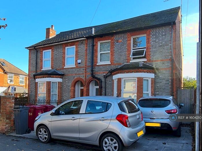 6 Bedroom Semi-Detached House To Rent In Addington Road, Reading, RG1