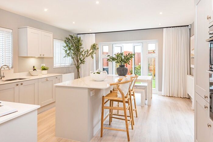 4 Bedroom Detached House For Sale In "Rowan" At Front Road, Woodchurch, TN26
