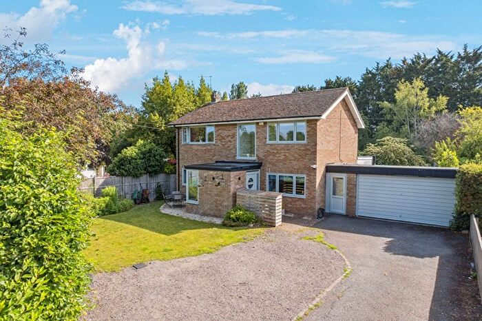 4 Bedroom Detached House For Sale In Horsenden Lane, Princes Risborough, HP27
