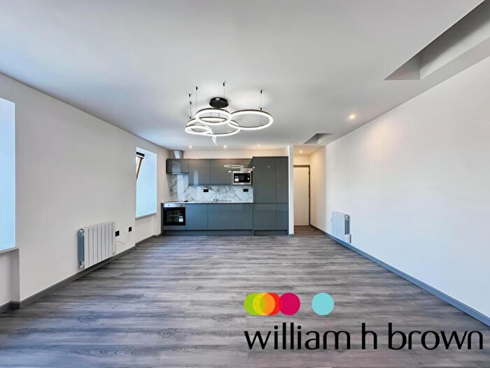 2 Bedroom Apartment To Rent In Rainsford Road, Chelmsford, CM1