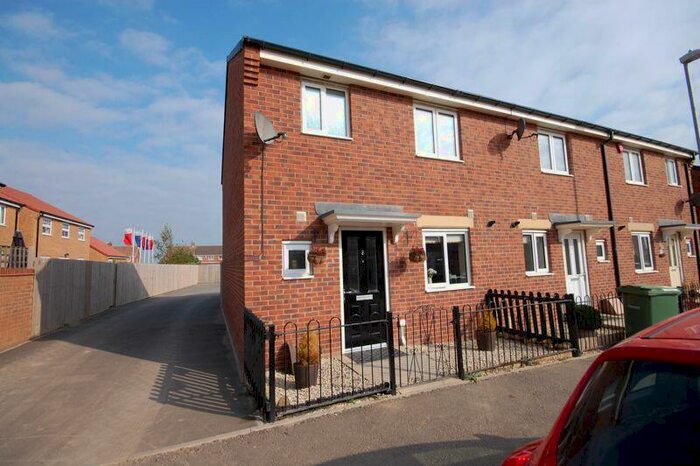 3 Bedroom End Of Terrace House To Rent In Haggerston Road, Blyth, NE24