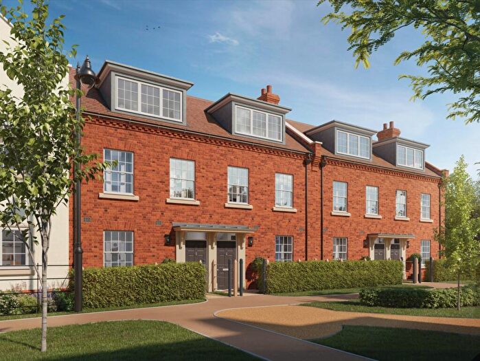 2 Bedroom Terraced House For Sale In Campbell Drive, Welwyn Garden City, AL7