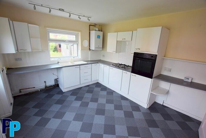 3 Bedroom Semi-Detached House To Rent In Willetts Road, Chaddesden, Derby, Derbyshire, DE21