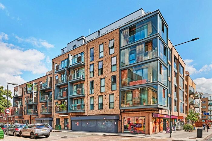 3 Bedroom Flat For Sale In Carlton Grove, Peckham, SE15