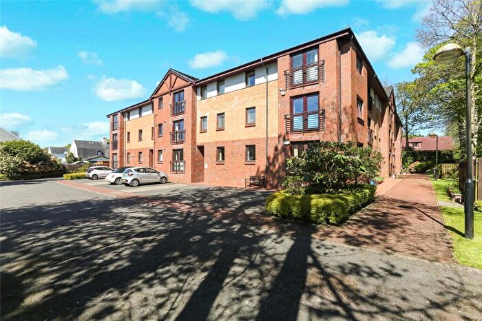 2 Bedroom Flat For Sale In West King Street, Helensburgh, Argyll And Bute, G84
