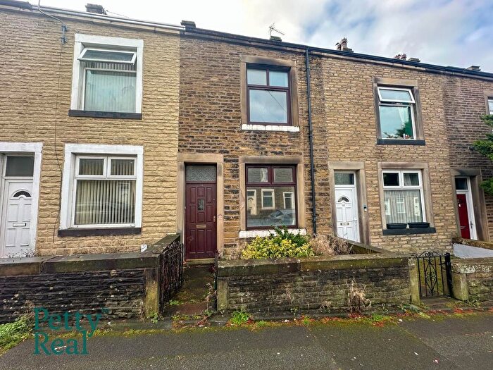 2 Bedroom Terraced House For Sale In Oak Street, Colne, BB8
