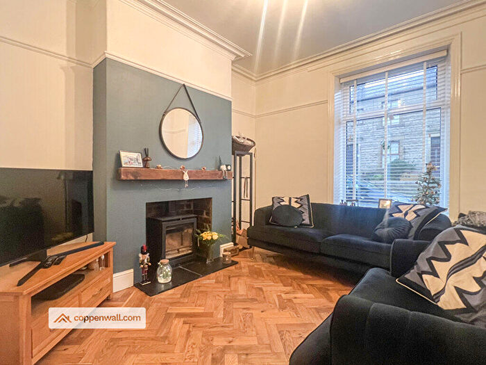 2 Bedroom Terraced House To Rent In Jubilee Road, Haslingden, Rossendale, BB4