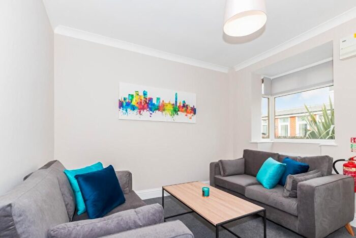 2 Bedroom Terraced House To Rent In Pershore Avenue, Selly Park, Birmingham, B29