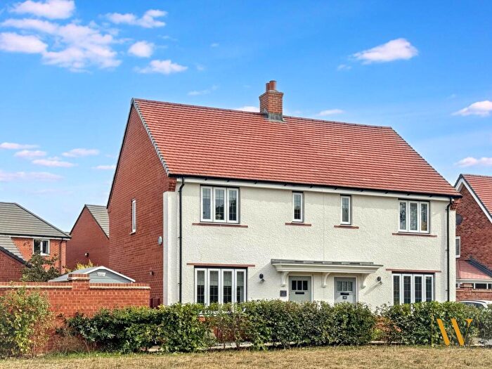 2 Bedroom Semi-Detached House For Sale In Little Hitchen, Crowmarsh Gifford, OX10