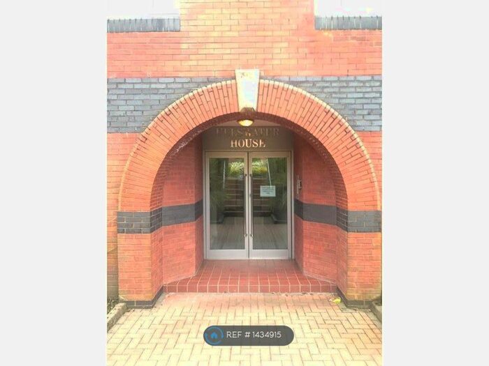 2 Bedroom Flat To Rent In Mossley Hill Drive, Liverpool, L17