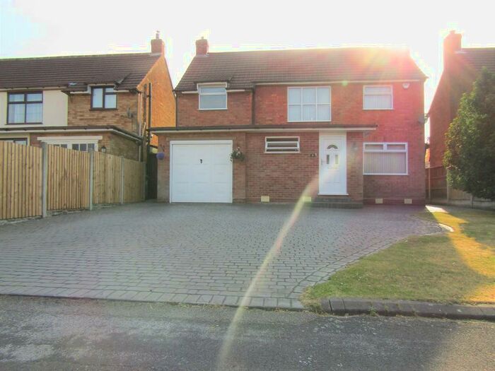 3 Bedroom Detached House To Rent In Hawthorn Road, Streetly, Sutton Coldfield, B74