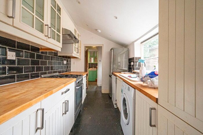 2 Bedroom Property For Sale In Tower Hamlets Road, Forest Gate, London, E7
