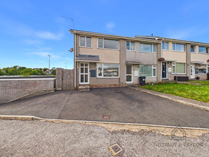 3 Bedroom Terraced House For Sale In Maple Avenue, Torpoint, PL11