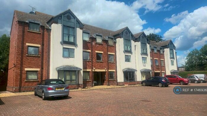 2 Bedroom Flat To Rent In Park View, Lincoln, LN6