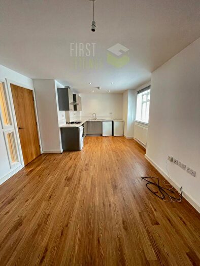 2 Bedroom Apartment To Rent In Avenue Road Extension, Clarendon Park, LE2