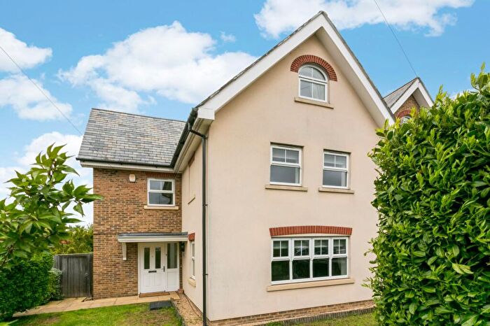 5 Bedroom Semi-Detached House To Rent In Springfield Road, Windsor, Berkshire, SL4