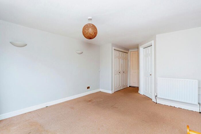 3 Bedroom Semi-Detached House For Sale In Victoria Road, Saltney, Chester, Flintshire, CH4