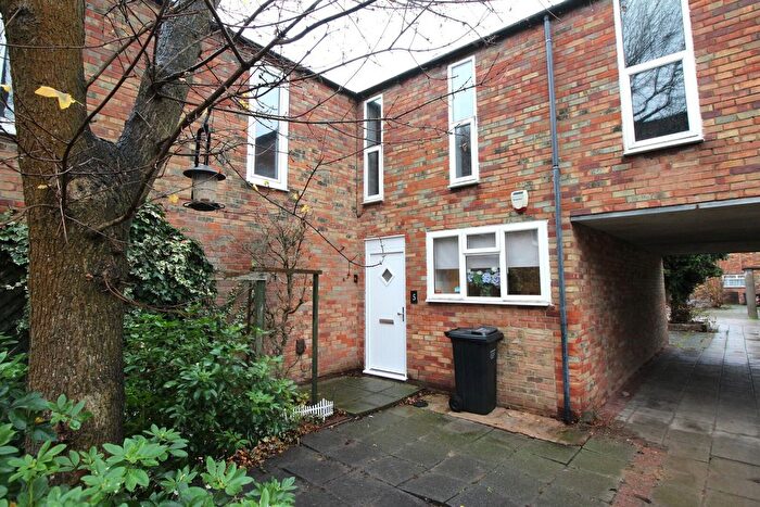 2 Bedroom Terraced House To Rent In Camellia Place, SS15