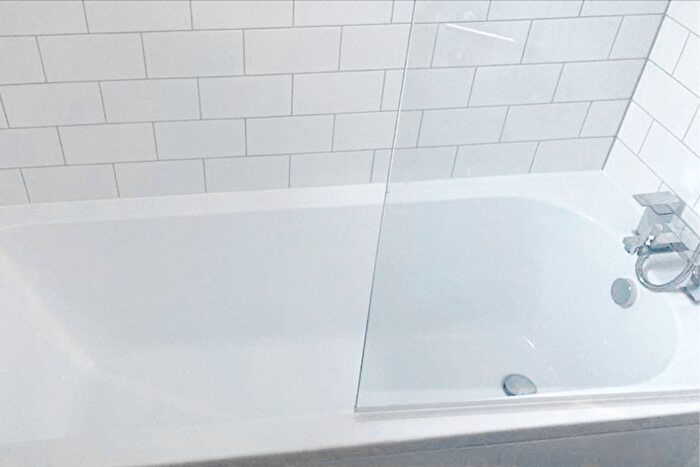 1 Bedroom Apartment To Rent In Pearson Square Doctor's Block, IP3