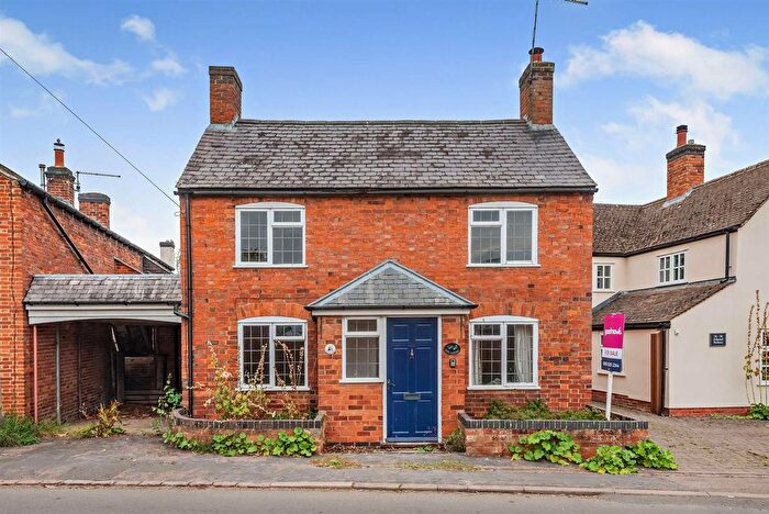3 Bedroom Detached House For Sale In Main Street, Foxton, LE16