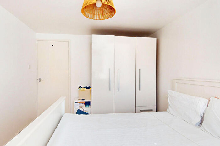 1 Bedroom Apartment For Sale In Stafford Green, Langdon Hills, Basildon, Essex, SS16