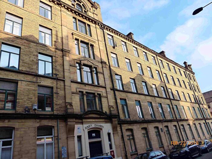 1 Bedroom Flat To Rent In Equity Chambers, Piccadilly, Bradford, West Yorkshire, BD1