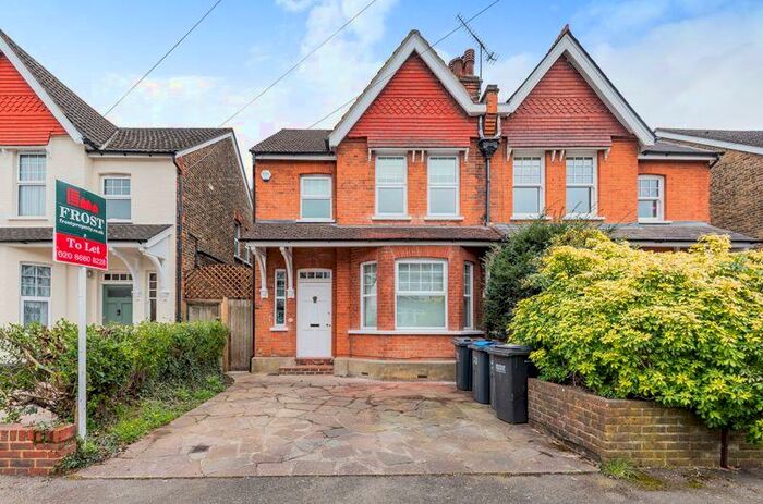 4 Bedroom Semi-Detached House To Rent In Purley Park Road, Purley, CR8