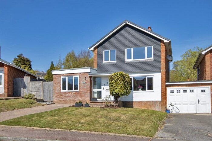 4 Bedroom Detached House For Sale In Roundhill Road, Tunbridge Wells, TN2