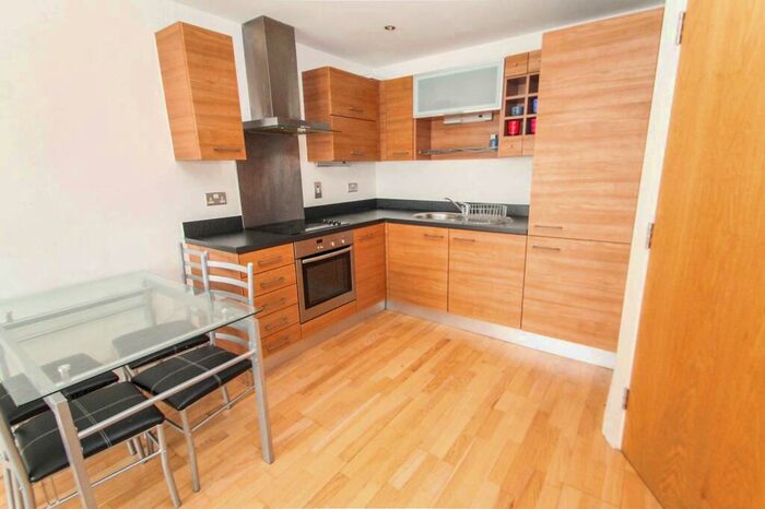 1 Bedroom Apartment To Rent In Cartier House, Leeds, LS10